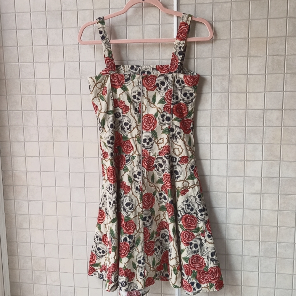 Skulls and Roses Dress - Picture 2 of 5
